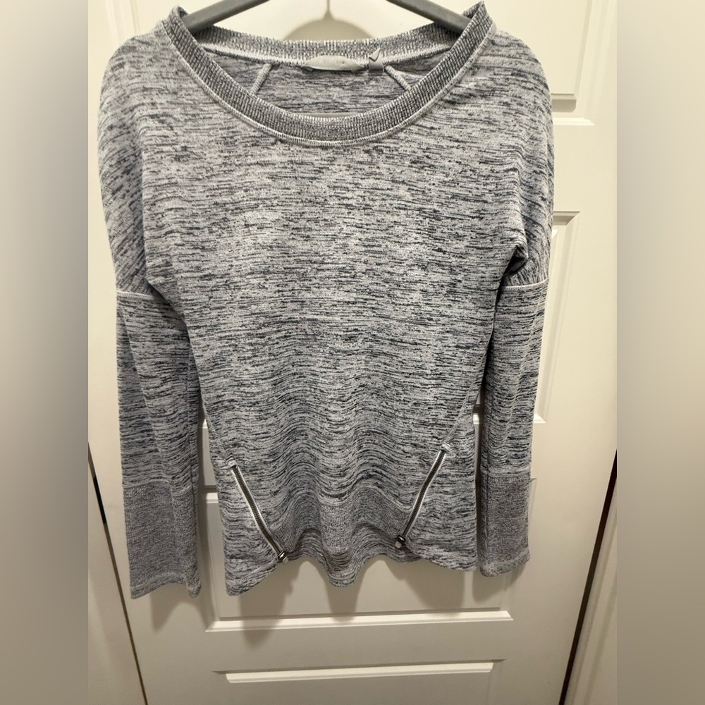 Athleta Cityscape Sweater. Size XXS. Gray Marled.